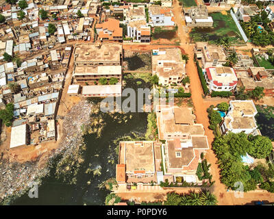Bamako è la capitale e la città più grande del Mali, con una popolazione di 1,8 milioni di euro. Nel 2006 è stato stimato a più rapida crescita città in Africa Foto Stock