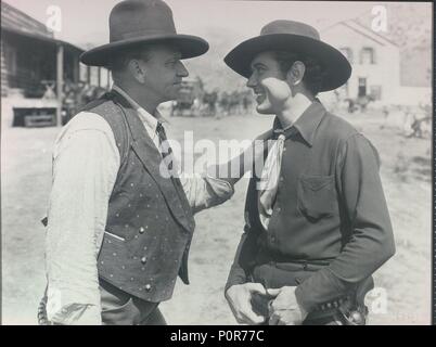 Pellicola originale titolo: Billy The Kid. Titolo inglese: Billy The Kid. Regista: King Vidor. Anno: 1930. Stelle: WALLACE BEERY; JOHNNY MACK BROWN. Credito: M.G.M / Album Foto Stock