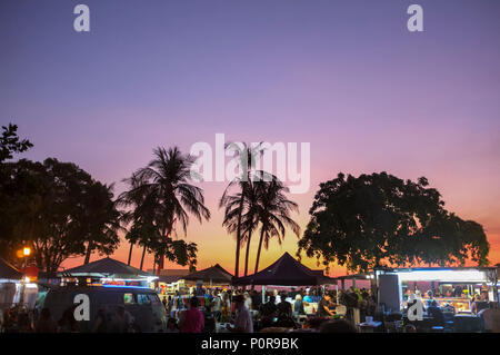 Mindil Beach sunset mercato in Darwin, Territorio del Nord, l'Australia. Foto Stock