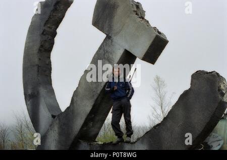 Pellicola originale titolo: dietro le linee nemiche. Titolo inglese: dietro le linee nemiche. Regista: John Moore. Anno: 2001. Stelle: Vladimir MASHKOV. Credito: DAVIS ENTERTAINMENT / VOLLMER, JURGEN / Album Foto Stock