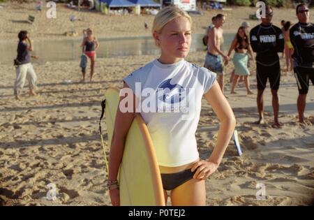 Pellicola originale titolo: BLUE CRUSH. Titolo inglese: BLUE CRUSH. Regista: JOHN STOCKWELL. Anno: 2002. Stelle: Kate Bosworth. Credito: Universal Studios / Album Foto Stock