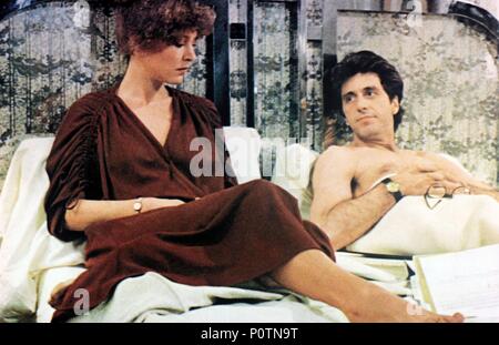 Pellicola originale titolo: E DI GIUSTIZIA PER TUTTI. Titolo italiano: E DI GIUSTIZIA PER TUTTI. Regista: NORMAN JEWISON. Anno: 1979. Stelle: AL PACINO; CHRISTINE LAHTI. Credito: Columbia Pictures / Album Foto Stock