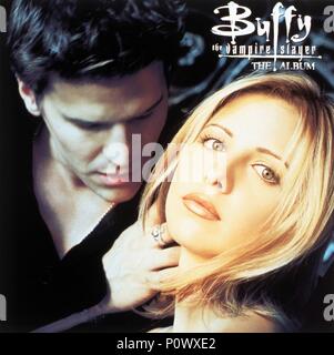 Pellicola originale titolo: Buffy lo Slayer del vampiro. Titolo inglese: Buffy lo Slayer del vampiro-TV. Regista: Joss Whedon. Anno: 1997. Credito: 20TH CENTURY FOX TV SANDOLLAR/TV/nemico mutante INC. / Album Foto Stock