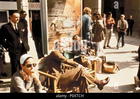 Pellicola originale titolo: Professione: reporter. Titolo inglese: PASSEGGERO, i. Regista: Michelangelo Antonioni. Anno: 1975. Stelle: Michelangelo Antonioni; Jack Nicholson. Credito: M.G.M / Album Foto Stock