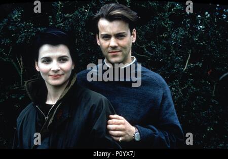 Pellicola originale titolo: FATALE. Titolo inglese: DANNI. Regista: Louis Malle. Anno: 1992. Stelle: JULIETTE BINOCHE; RUPERT GRAVES. Credito: SKRIBA/STUDIO CANAL/canale 4/CANAL+ / Album Foto Stock