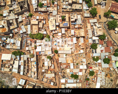 Bamako è la capitale e la città più grande del Mali, con una popolazione di 1,8 milioni di euro. Nel 2006 è stato stimato a più rapida crescita città in Africa Foto Stock
