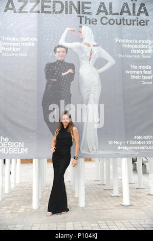 Azzedine Alaïa: Il Couturier apertura mostra serata tenutasi presso il Museo del Design con: Kimberlegh Gelber dove: Londra, Regno Unito quando: 09 maggio 2018 Credit: WENN.com Foto Stock