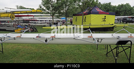 Viola spiaggia quad commemorativa barca da Warrington Rowing Club, chiamato a Dorney Centro di Canottaggio 25 Maggio 2018 Foto Stock