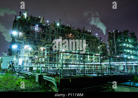 Nightview di Keihin Area Industriale in Kawasaki, Giappone. Foto Stock