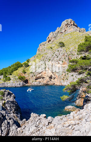 Torrent de Pareis e Port de Sa Calobra - bellissima costa di Mallorca, Spagna Foto Stock