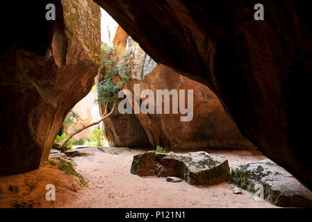 Il mistico e interessanti formazioni rocciose di Cuidad de Ittas, Torotoro National Park (Bolivia). Foto Stock