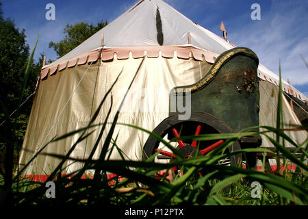 Carro e tenda romana Foto Stock