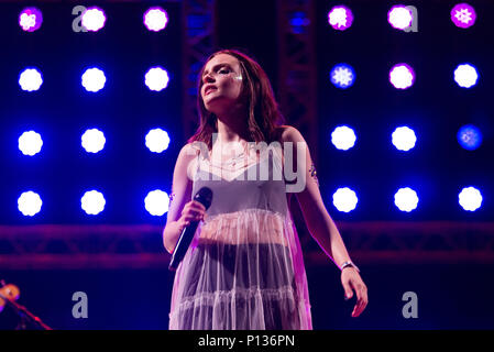 Barcellona - 31 Maggio: Chvrches (Electropop banda) eseguire in concerto a Primavera Sound Festival il 31 maggio 2018 a Barcellona, Spagna. Foto Stock