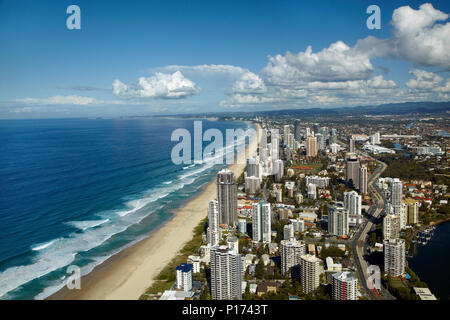 Vista dal Q1 grattacielo e Surfers Paradise, Gold Coast, Queensland, Australia Foto Stock
