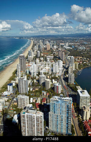 Vista dal Q1 grattacielo e Surfers Paradise, Gold Coast, Queensland, Australia Foto Stock