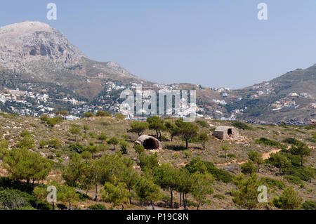 Inizio necropoli cristiana cappelle funerarie, Telendos Island, Kalymnos, isole Dodecanesi, Grecia. Foto Stock