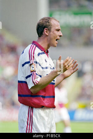 BayArena Leverkusen Germania 29.5.1999, Bundesliga Tedesca Stagione 1998/99 Giornata 34, Bayer 04 Leverkusen vs FC Bayern Monaco di Baviera (Munchen, Muenchen) --- Mario Basler (Monaco di Baviera) Foto Stock