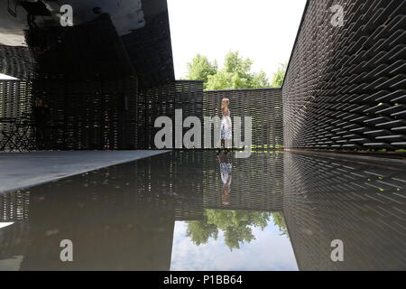 Serpentine Pavillion progettato da Frida Escobedo 15 Giugno - 7 Ott 2018 Foto Stock