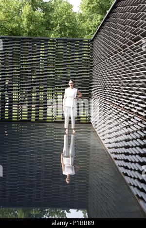 Serpentine Pavillion progettato da Frida Escobedo 15 Giugno - 7 Ott 2018 Foto Stock