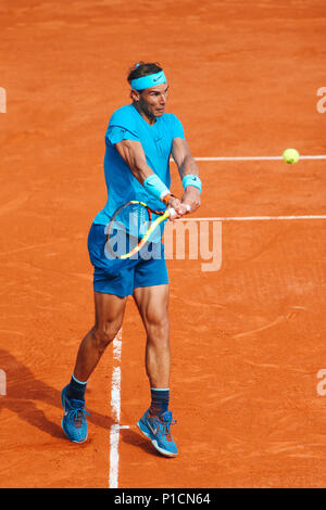 Parigi, Francia. Decimo Giugno, 2018. Rafael Nadal (ESP) Tennis : Rafael Nadal di Spagna durante gli uomini singoli match finale degli Open di Francia di tennis tournament contro Dominic Thiem dell'Austria al Roland Garros di Parigi, Francia . Credito: AFLO/Alamy Live News Foto Stock