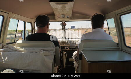 Viaggio in una schermata divisa Volkswagen van. Foto Stock
