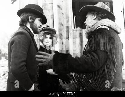 Pellicola originale titolo: MCCABE & MRS. MILLER. Titolo inglese: MCCABE & MRS. MILLER. Regista: Robert Altman. Anno: 1971. Stelle: Warren Beatty; Robert Altman; Julie Christie. Credito: WARNER BROTHERS / Album Foto Stock