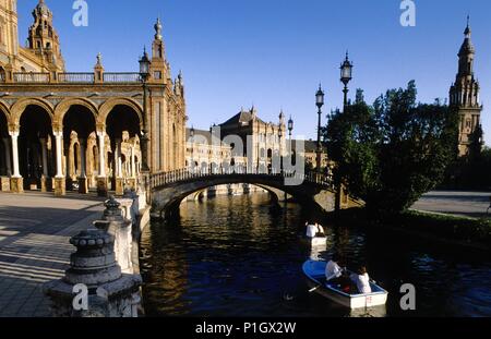 Spagna - Andalusia - La Vega (distretto di Sevilla) - Siviglia. Plaza de España. Foto Stock