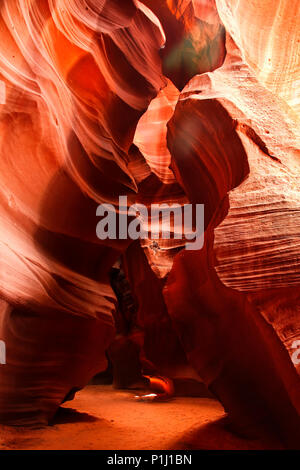 Pattern colorati di arenaria Navajo dallo Slot Canyon Arizona Pagina 4 Foto Stock