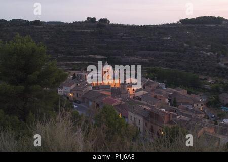 Spagna - Catalogna - Urgell (distretto) - Lerida. Vallbona de les Monges; cister monasterio de Santa María y pueblo. Foto Stock