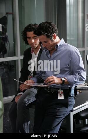 Pellicola originale titolo: Numb3rs-TV. Titolo inglese: Numb3rs. Anno: 2005. Stelle: Rob Morrow; David Krumholtz. Credito: CBS TELEVISIONE / Album Foto Stock