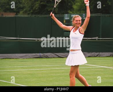 Pellicola originale titolo: Wimbledon. Titolo inglese: Wimbledon. Regista: RICHARD LONCRAINE. Anno: 2004. Stelle: Kirsten Dunst. Credito: Universal Studios / Album Foto Stock