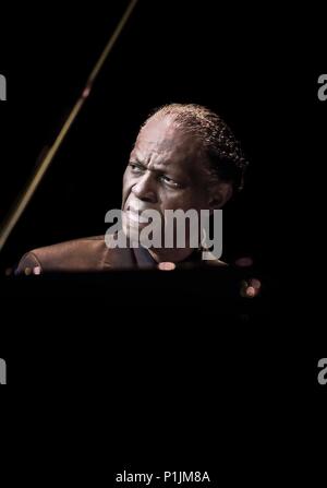 McCoy Tyner, 2008. Artista: Alan John Ainsworth. Foto Stock