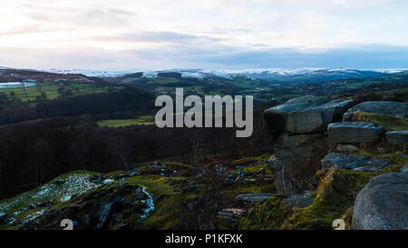 Inverno nella valle di speranza entro il Peak District Foto Stock