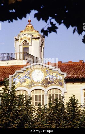 Sant Feliu de Guíxols, Casa modernista con sun watch (Baix Empordà / Costa Brava). Foto Stock