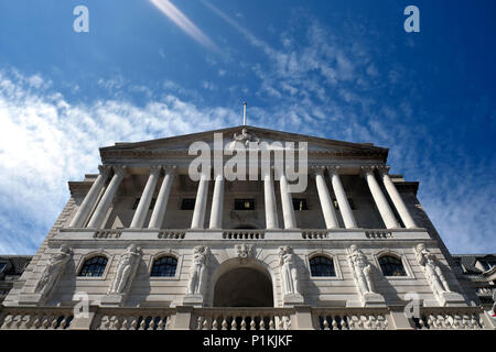 Pic mostra: la Banca di Inghilterra Old Lady di Threadneedle Street stock foto foto di Gavin Rodgers/ Pixel8000 Foto Stock