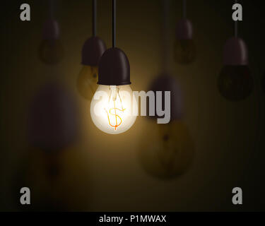 Idea è concetto di denaro, lampadina di illuminazione con denaro all'interno del simbolo e unlighting altri in uno spazio scuro Foto Stock