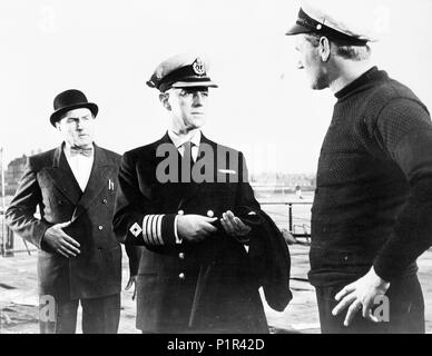 Pellicola originale titolo: BARNACLE BILL. Titolo inglese: BARNACLE BILL. Regista: CHARLES FREND. Anno: 1957. Stelle: Alec Guinness. Credito: Ealing Studios / Album Foto Stock