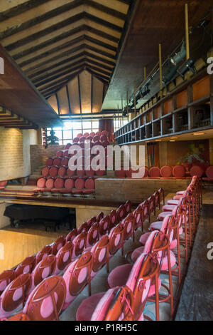 Taliesin station wagon di Frank Lloyd Wright in verde primavera Wisconsin Foto Stock