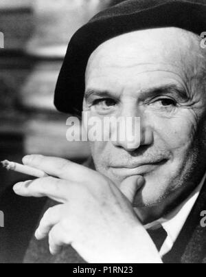 Pellicola originale titolo: COLMENA, LA. Titolo inglese: l'alveare. Regista: MARIO CAMUS. Anno: 1982. Stelle: FRANCISCO RABAL. Credito: AGATA FILM / Album Foto Stock