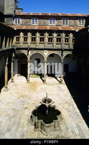 Santiago de Compostela, Hostal de los Reyes Católicos, Parador Nacional de Turismo (Hotel) corte rinascimentale. Foto Stock