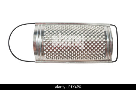 Concetto di cucina. Acciaio inox Grattuggia formaggio isolato su sfondo bianco Foto Stock