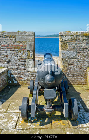 FORT GEORGE ARDERSIER INVERNESS Scozia vista da Fort con il cannone puntando su Moray Firth Foto Stock