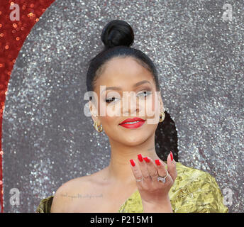 Londra, Regno Unito. 13 giugno 2018. Rihanna, oceani 8 - Premiere europeo, Leicester Square, Londra, Regno Unito, 13 giugno 2018, Foto di Richard Goldschmidt Credito: ricca di oro/Alamy Live News Foto Stock