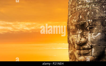 Faccia Bayon Angkor Wat Cambogia Foto Stock