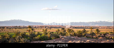 Il Marocco, Quarzazate, N9 road, paesaggio, natura Foto Stock