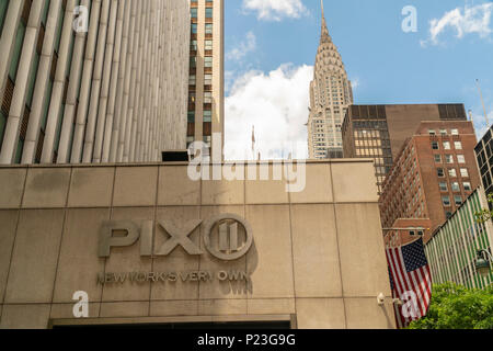 Gli studi e gli uffici delle tribune del Media WPIX nel Daily News edificio nel centro di Manhattan a New York il Mercoledì, 6 giugno 2018. Sinclair Broadcasting Group e Tribune Media sono al lavoro per conformarsi con le norme FCC per ottenere l'approvazione per la loro fusione. Sinclair ha già annunciato che è la vendita di sette stazioni di radiodiffusione di Fox mentre WPIX sembra non essere sulla lista di eventuali altre vendite. (© Richard B. Levine) Foto Stock
