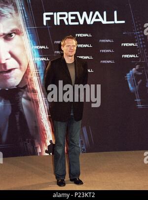 21 / 03 / 2006; Barcellona, Spagna. Attore Paul Bettany pone durante la foto chiamata conferenza stampa tenuta in Hotel Arts per il nuovo film 'firewall' detenuto in Hotel delle arti. Credit: Foto di Joan Vidal. Foto Stock