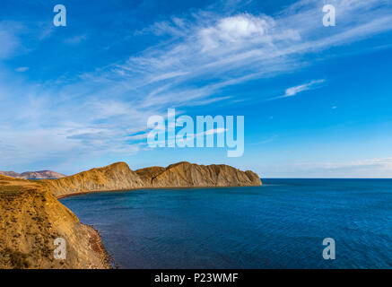 Viste mozzafiato della Cape camaleonte e Koktebel Bay in Crimea Foto Stock