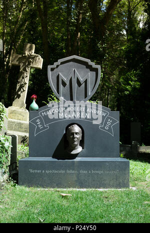 Londra, UK, lapide tombale di Malcom McLaren nel cimitero di Highgate Foto Stock
