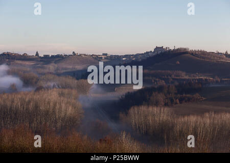 Monferrato Astigiano, Piemonte, Italia. Monferrato regione del vino Foto Stock